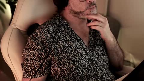 Sanders online show from 24, 12, 2024