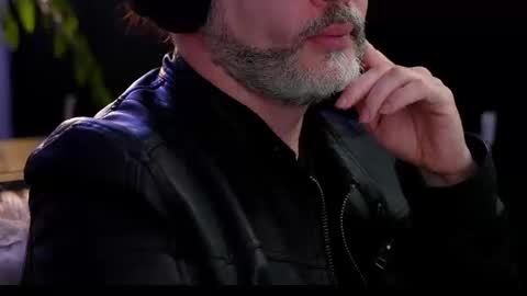 Sanders online show from 11, 9, 2025