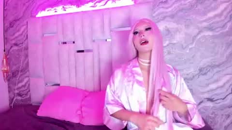 sandieluxx online show from 14, 7, 2026