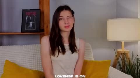 Isabel but you can call me Bella online show from 27, 11, 2025