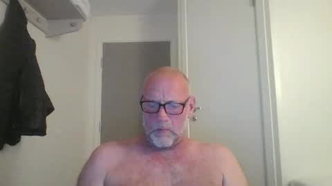 sandnesrune523 online show from 14, 5, 2026