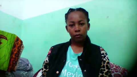 sandra1253099 online show from 12, 11, 2025