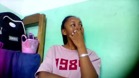 sandra1253099 online show from 7, 7, 2026