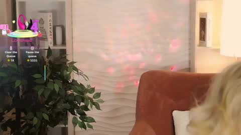 Sandra online show from 18, 9, 2025