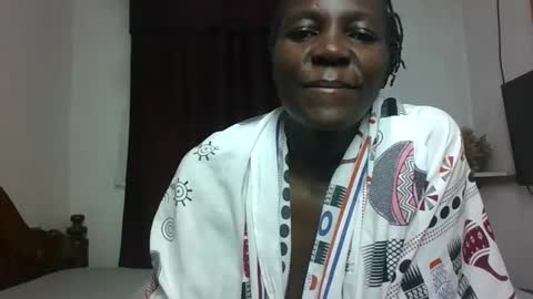 Snapshot of sandra_milly chatting on 22, 12, 2025 sandra online show from 22, 12, 2025