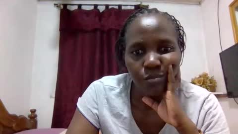 Snapshot of sandra_milly chatting on 5, 1, 2026 sandra online show from 5, 1, 2026