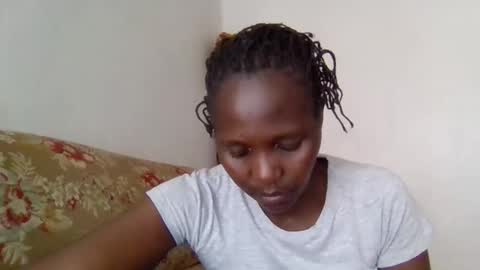 Snapshot of sandra_milly chatting on 6, 2, 2026 sandra online show from 6, 2, 2026