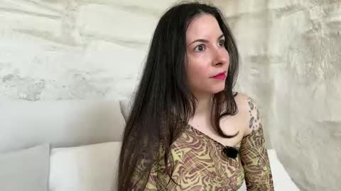 Sandra Schonherz online show from 17, 2, 2025