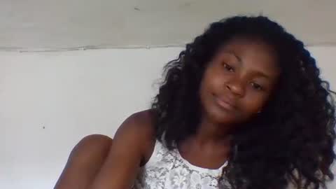 Snapshot of sandricaaa chatting on 2, 12, 2025 sandricaaa online show from 2, 12, 2025