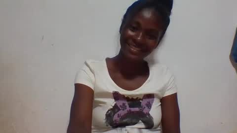Snapshot of sandricaaa chatting on 5, 12, 2025 sandricaaa online show from 5, 12, 2025