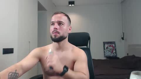 Snapshot of sandro_best chatting on 27, 2, 2026 DeAlex online show from 27, 2, 2026