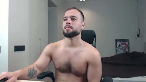 Snapshot of sandro_best chatting on 1, 3, 2026 DeAlex online show from 1, 3, 2026