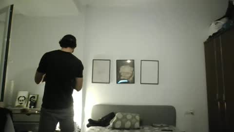 sandro online show from 12, 1, 2026