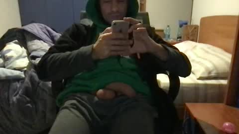 Snapshot of sandropertoni chatting on 22, 12, 2024 lucas online show from 22, 12, 2024