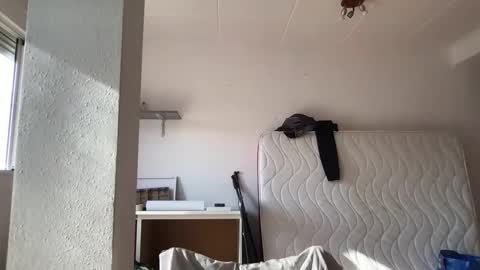 Snapshot of sandropertoni chatting on 17, 10, 2025 lucas online show from 17, 10, 2025