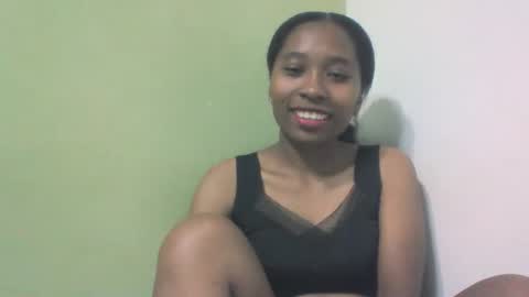 Snapshot of sandy735579 chatting on 18, 10, 2025 sandy735579 online show from 18, 10, 2025
