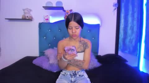 Snapshot of sandy_ass_69 chatting on 22, 10, 2025 Sandy ass 69 online show from 22, 10, 2025