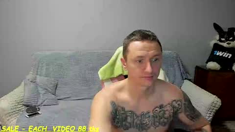 Sandy and Chris online show from 24, 1, 2025