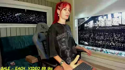 Sandy and Chris online show from 19, 9, 2025