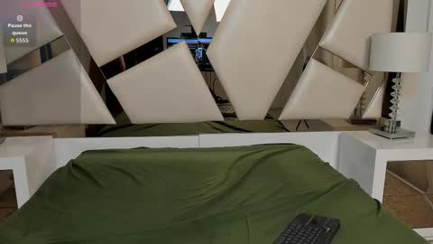 Sandy Houston  online show from 8, 2, 2026