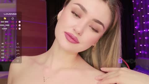 Sandy online show from 5, 2, 2025