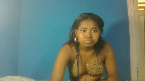 saniazzhh online show from 5, 3, 2026