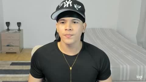 Snapshot of sant_wahlberg chatting on 9, 5, 2026 Sant online show from 9, 5, 2026