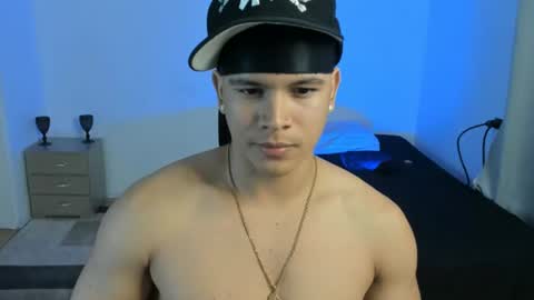 Snapshot of sant_wahlberg chatting on 12, 6, 2026 Sant online show from 12, 6, 2026