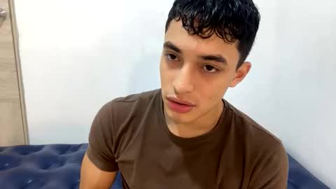 Snapshot of santi36rt chatting on 16, 5, 2026 santi36rt online show from 16, 5, 2026