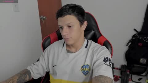 Snapshot of santi_alpha chatting on 23, 9, 2025 Santi online show from 23, 9, 2025