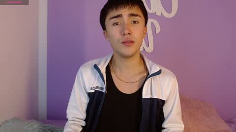 Snapshot of santi_fabulous chatting on 4, 12, 2024 santi_fabulous online show from 4, 12, 2024