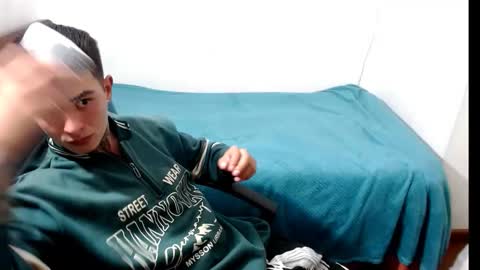 Snapshot of santi_ss chatting on 10, 9, 2025 santi_ss online show from 10, 9, 2025