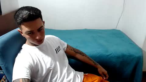 Snapshot of santi_ss chatting on 29, 9, 2025 santi_ss online show from 29, 9, 2025