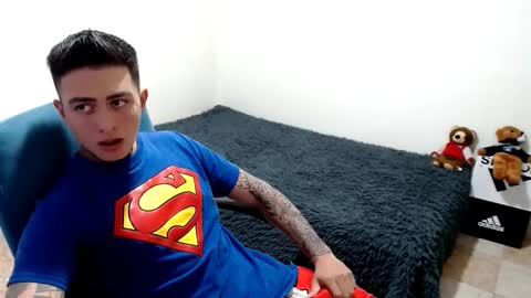 Snapshot of santi_ss chatting on 16, 10, 2025 santi_ss online show from 16, 10, 2025