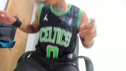 Santiago online show from 24, 1, 2025