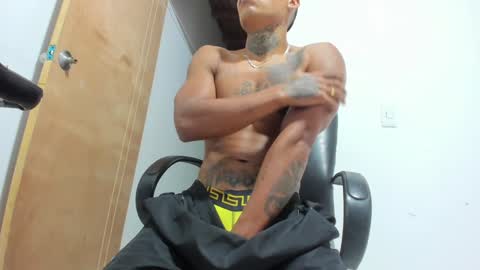 Santiago online show from 25, 1, 2025