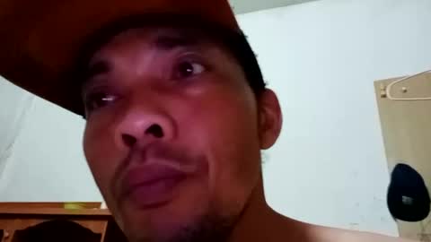 santichai561323 online show from 26, 2, 2025