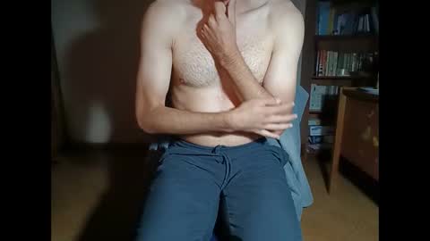 Snapshot of santifun33 chatting on 4, 4, 2026 Santiago online show from 4, 4, 2026