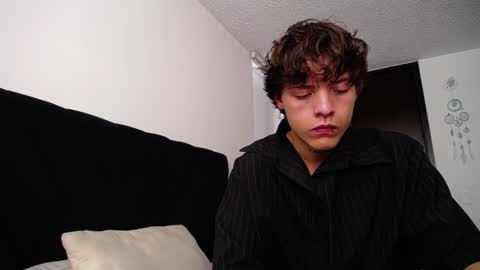 Snapshot of santii_rose chatting on 30, 12, 2024 Santii online show from 30, 12, 2024