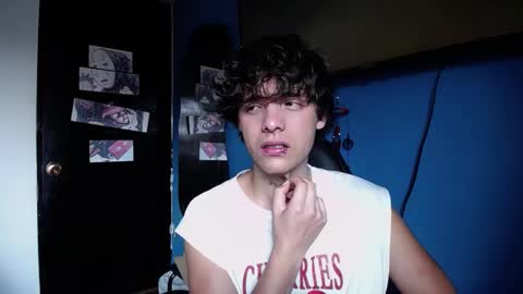 Snapshot of santii_rose chatting on 11, 1, 2025 Santii online show from 11, 1, 2025