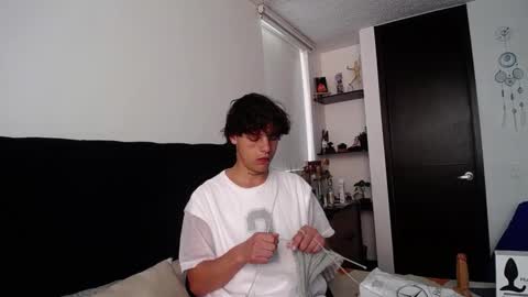 Snapshot of santii_rose chatting on 17, 1, 2025 Santii online show from 17, 1, 2025