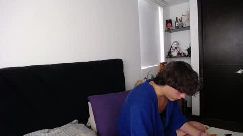 Snapshot of santii_rose chatting on 11, 2, 2025 Santii online show from 11, 2, 2025