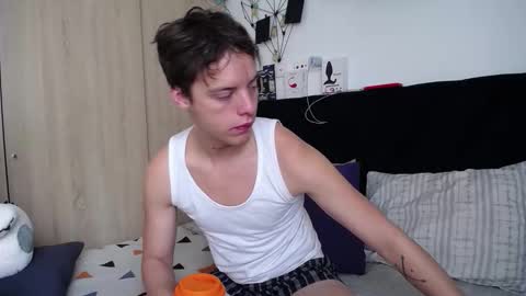 Snapshot of santii_rose chatting on 13, 10, 2025 Santii online show from 13, 10, 2025