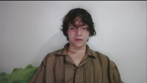 Snapshot of santii_rose chatting on 16, 6, 2026 Santii online show from 16, 6, 2026
