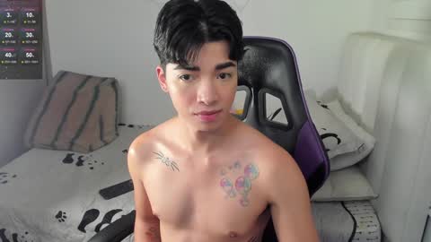 Snapshot of santy7u7 chatting on 5, 2, 2025 Mr. Santiago online show from 5, 2, 2025