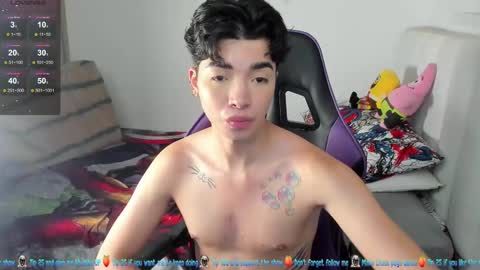 Snapshot of santy7u7 chatting on 27, 2, 2025 Mr. Santiago online show from 27, 2, 2025