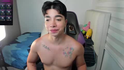 Snapshot of santy7u7 chatting on 1, 10, 2025 Mr. Santiago online show from 1, 10, 2025