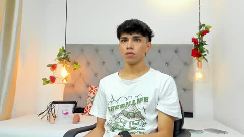 Santiago Carrington online show from 24, 12, 2024