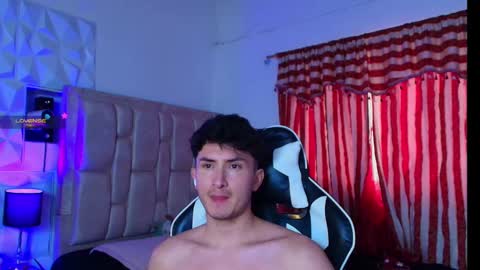 Snapshot of santyago_taylor chatting on 13, 1, 2025 Santyago online show from 13, 1, 2025