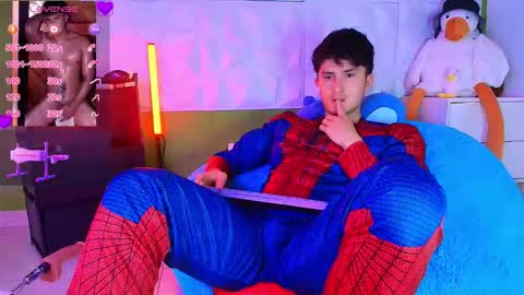 Snapshot of santyago_taylor chatting on 2, 10, 2025 Santyago online show from 2, 10, 2025